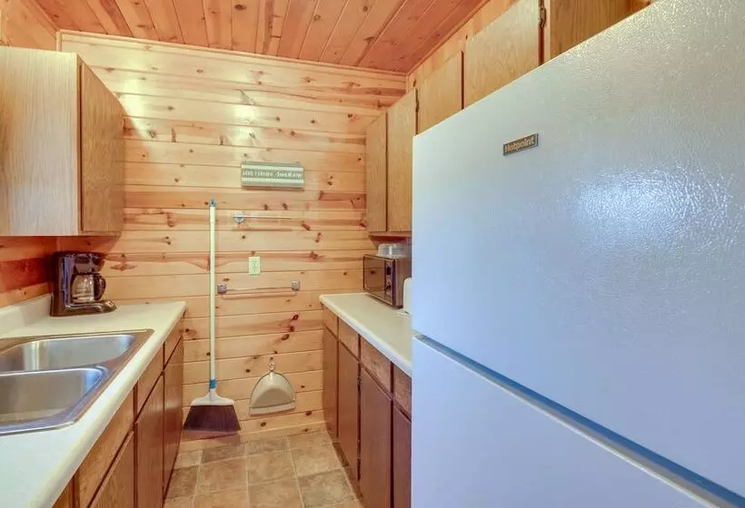 Lake Access, Boat Slip: Wooded Park Rapids Cabin!