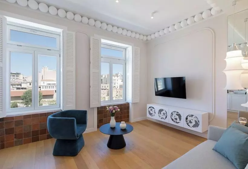 Agora Suites