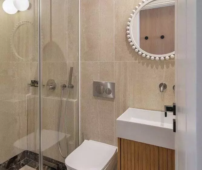 Agora Suites