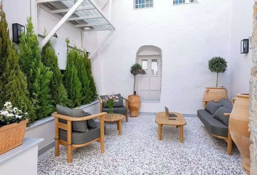 Agora Suites