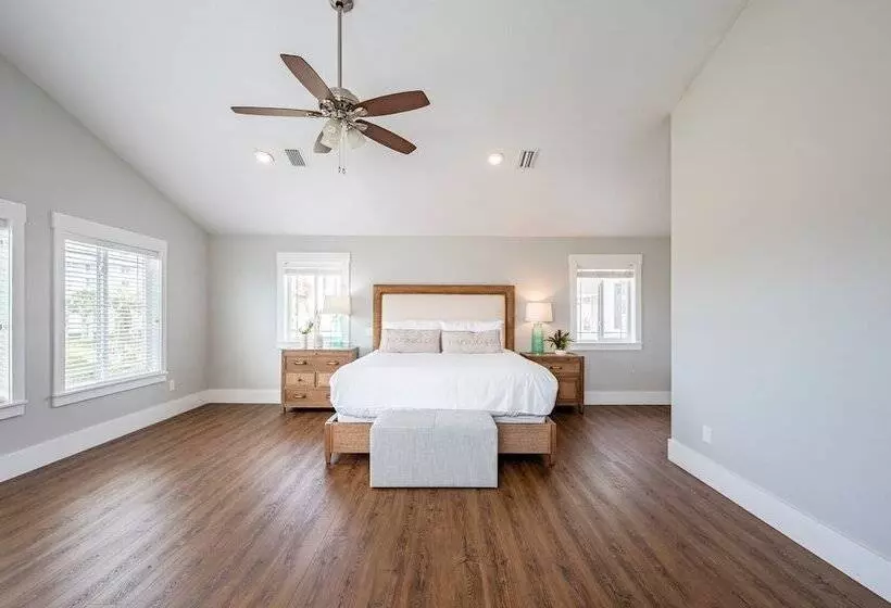 Harborside By Avantstay Expansive Destin Retreat