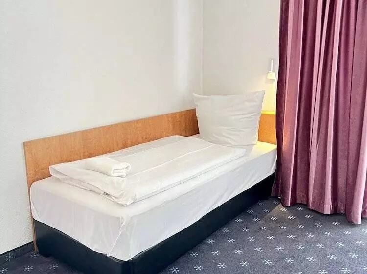 ホテル Neo Cologne Bonn Airport