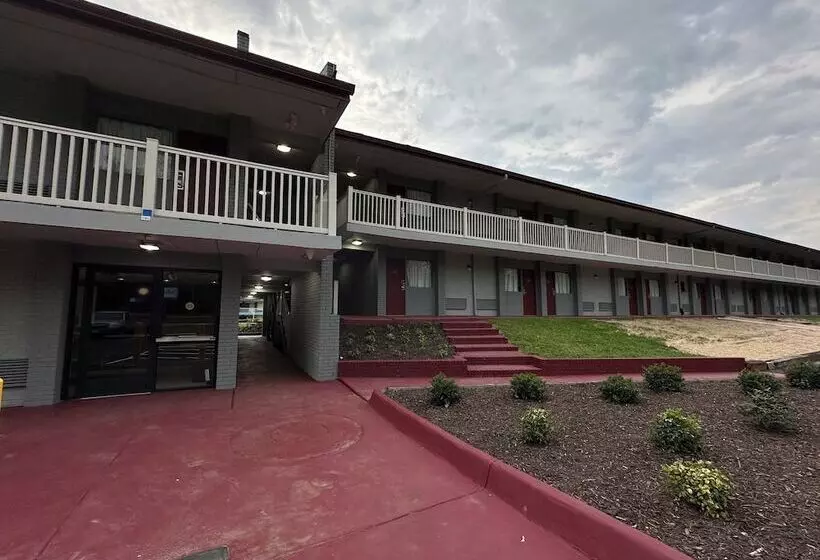 Hotelli Red Roof Inn Doswell   Kings Dominion