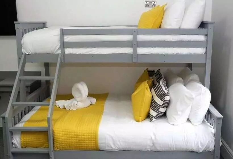 Hotelli The Whitehouse Peterlee