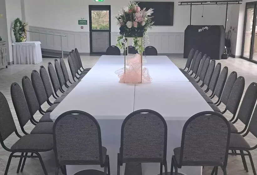 Hotelli The Whitehouse Peterlee