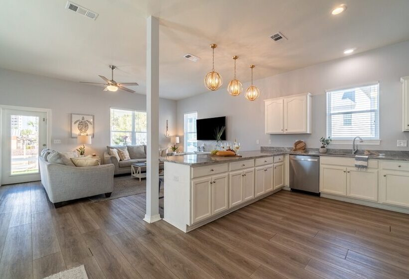 Tidepool By Avantstay 2min Walk To Miramar Beach!