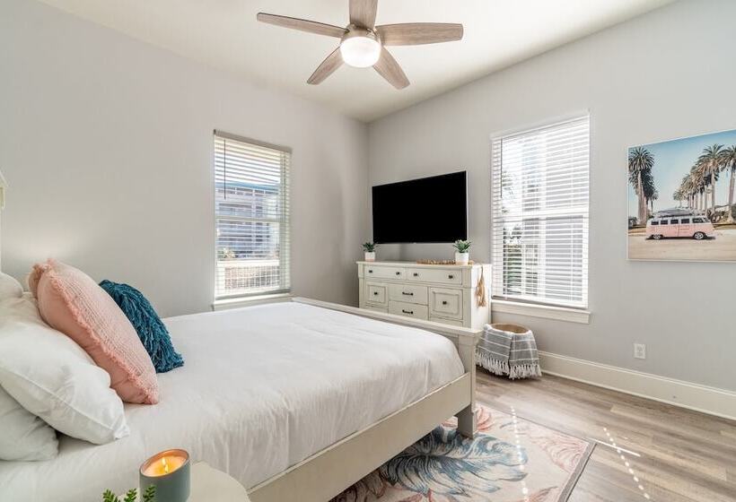 Tidepool By Avantstay 2min Walk To Miramar Beach!