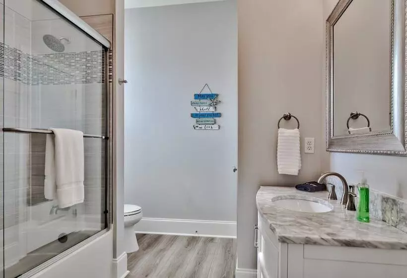 Tidepool By Avantstay 2min Walk To Miramar Beach!