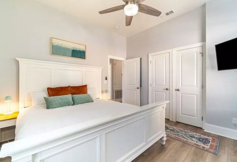 Tidepool By Avantstay 2min Walk To Miramar Beach!