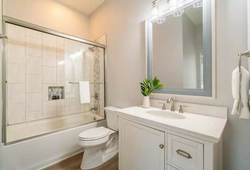 Tidepool By Avantstay 2min Walk To Miramar Beach!