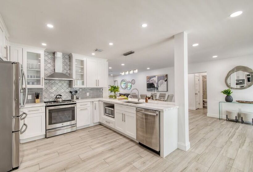 Turtle Nest By Avantstay Near Downtown & Beaches Chic Fl Escape