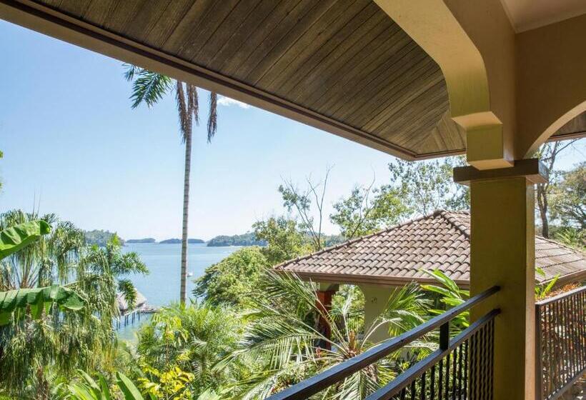 צימר Seagull Cove Resort