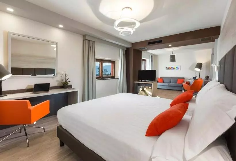Hotelli B