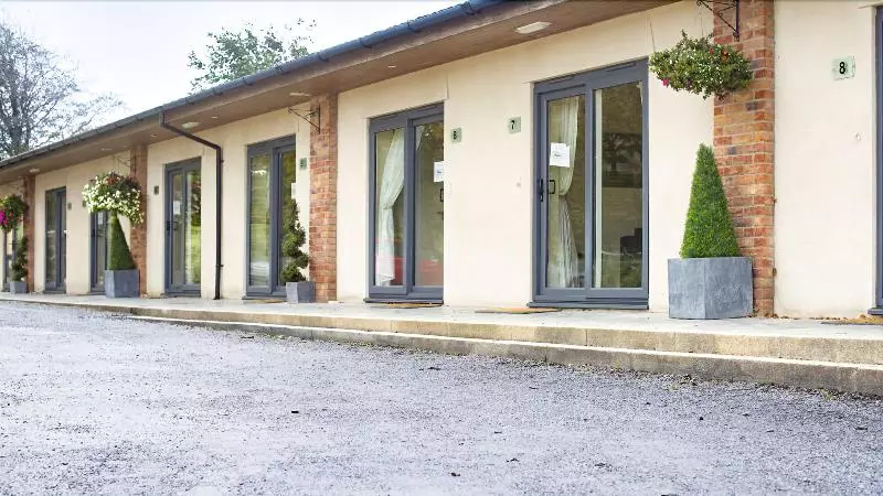 Hotel Hillcroft Accommodation