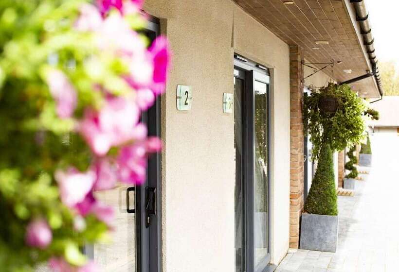 فندق Hillcroft Accommodation