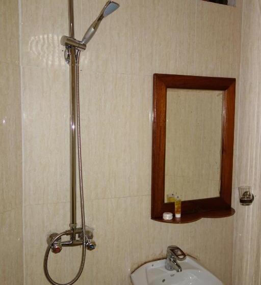 هتل Impala Suites