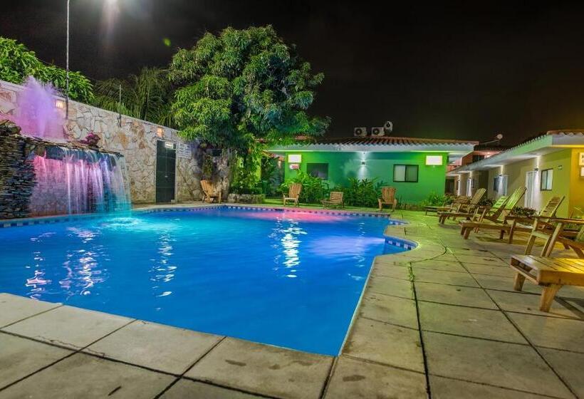 هتل Los Chilamates