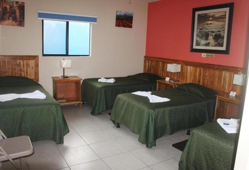 هتل Los Chilamates