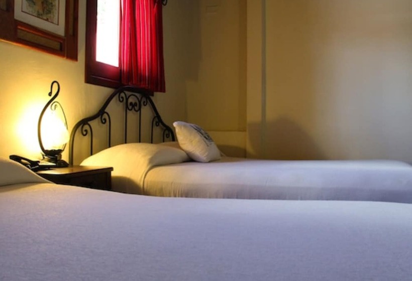 هتل Plaza Yat B Alam