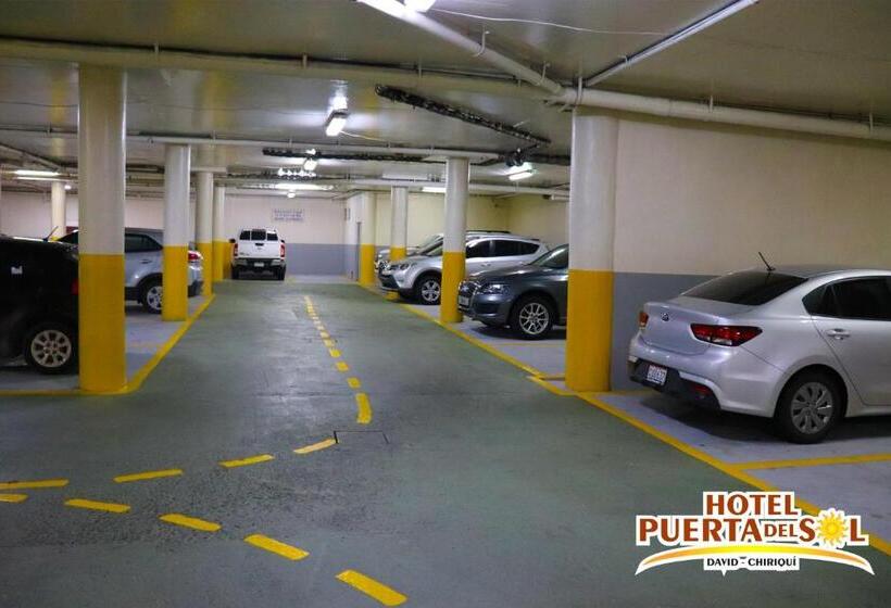 Hotel Puerta Del Sol