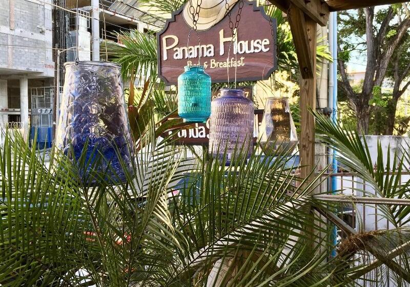 Panama House Bed & Breakfast