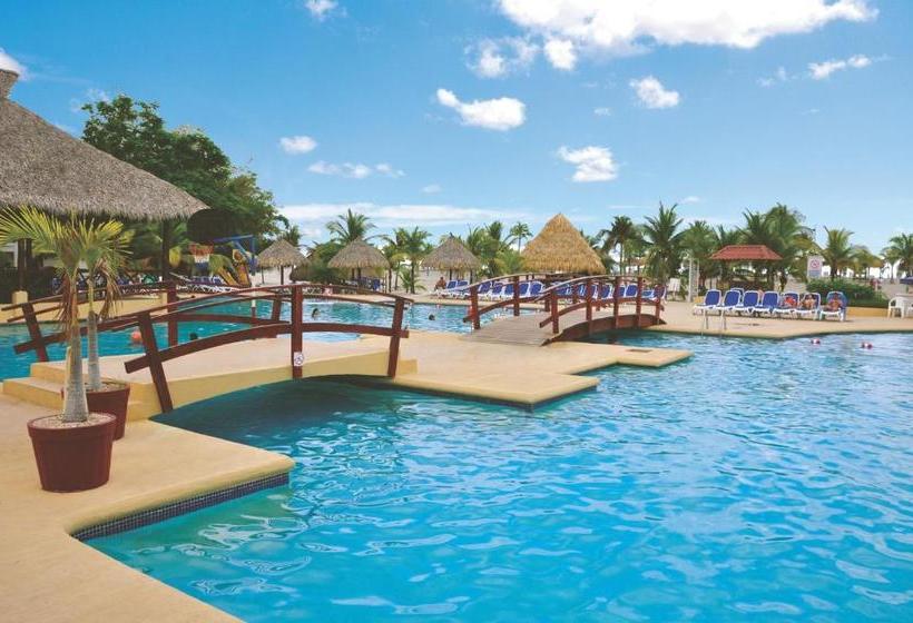 Playa Blanca Beach Resort  All Inclusive