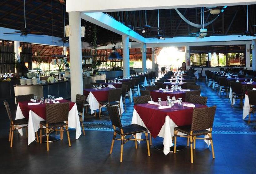 Playa Blanca Beach Resort  All Inclusive