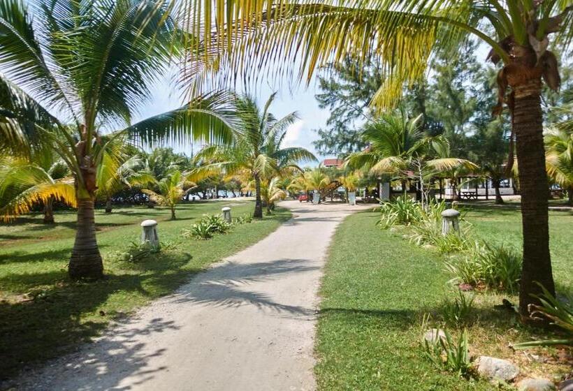 Sea Eye Hotel   Laguna Building