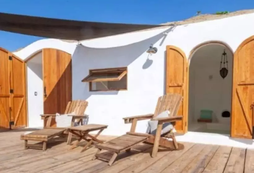 Hotelli The White Lodge