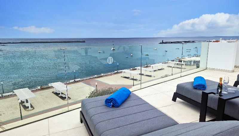 Отель Blue Marina Suites - Boutique Apartments