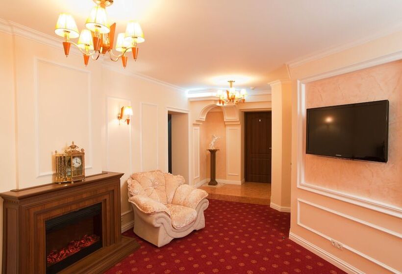 7 Sky Hotel Klinicheskaya Street