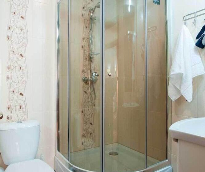 7 Sky Hotel Klinicheskaya Street