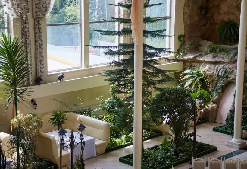 Bed and Breakfast Garden Hall
