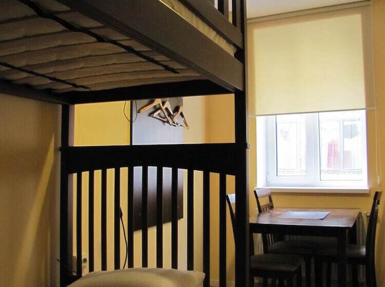 Gar'is Hostel Lviv