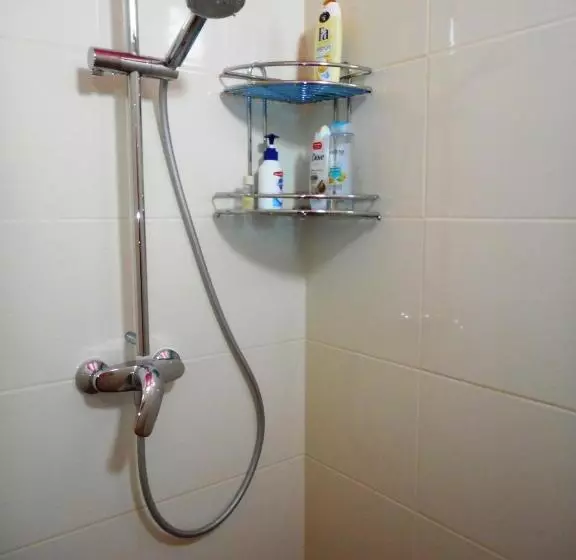 Hostel Q ,15 хв до жд вокзалу
