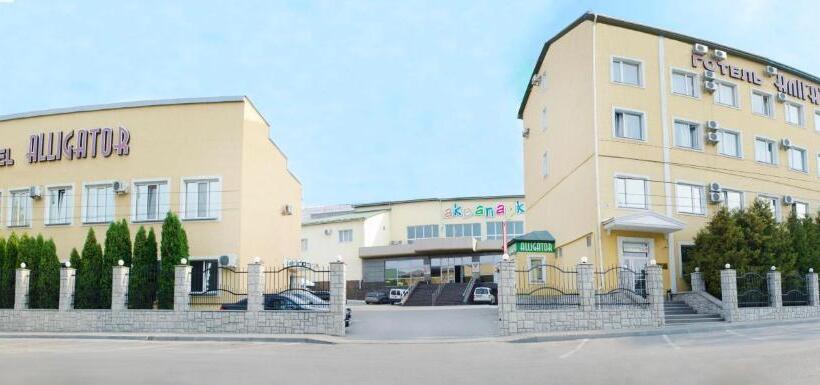 هتل Aquapark Alligator