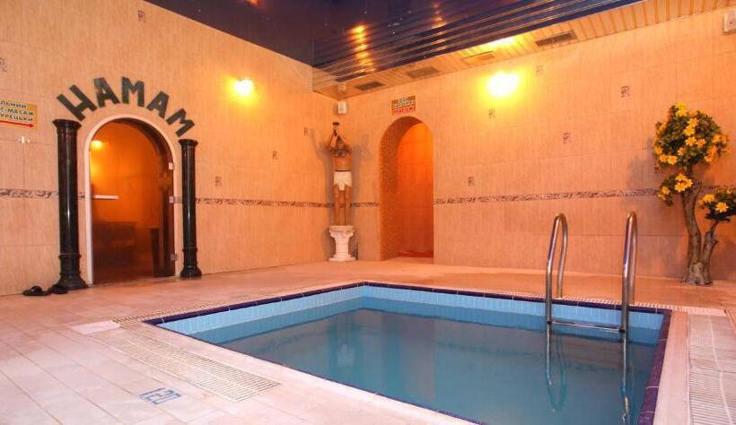 هتل Aquapark Alligator