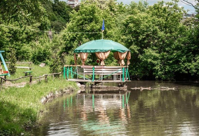 ホテル Bilya Richky