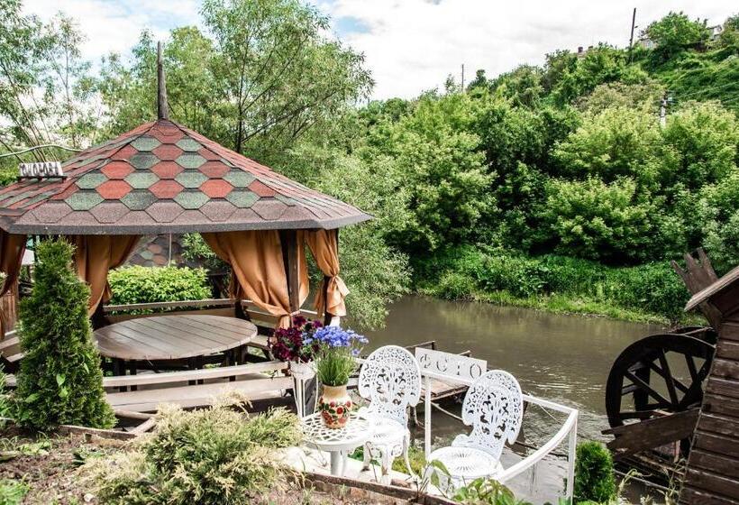 ホテル Bilya Richky