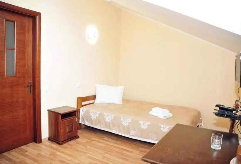 Hotel Etna