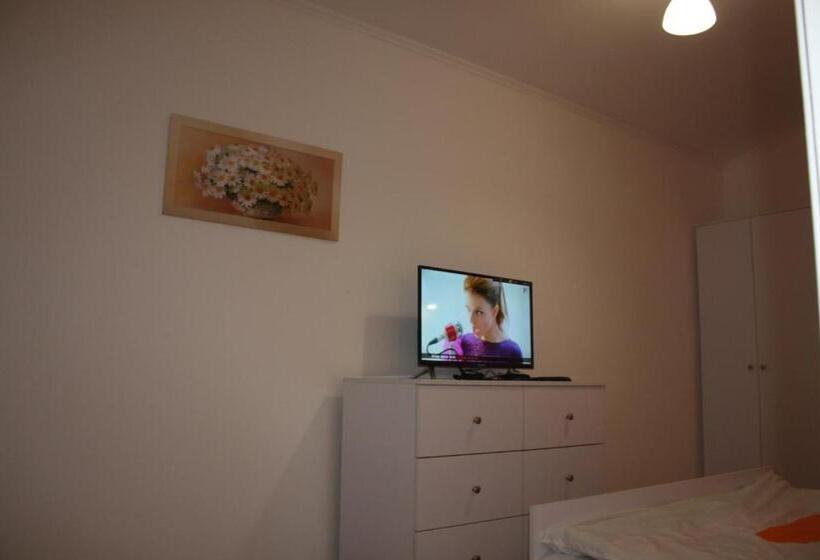 هتل Lemberg Elite Apartments