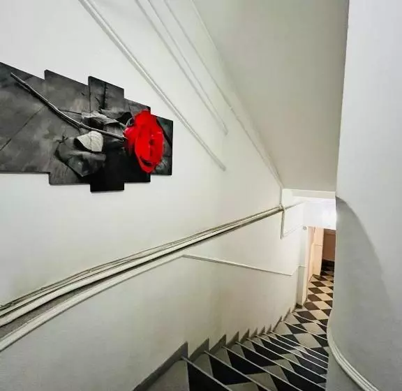 هتل Lemberg Elite Apartments