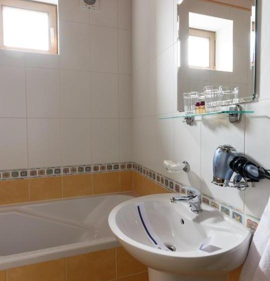 فندق Letuchiy Gollandets