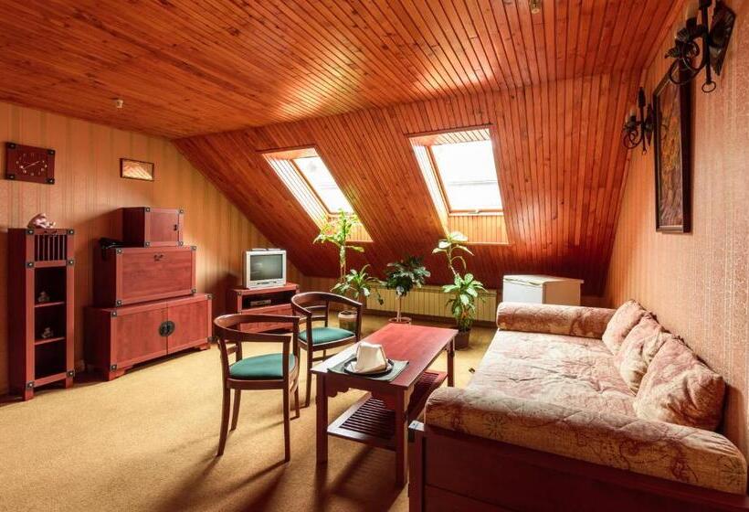 فندق Letuchiy Gollandets