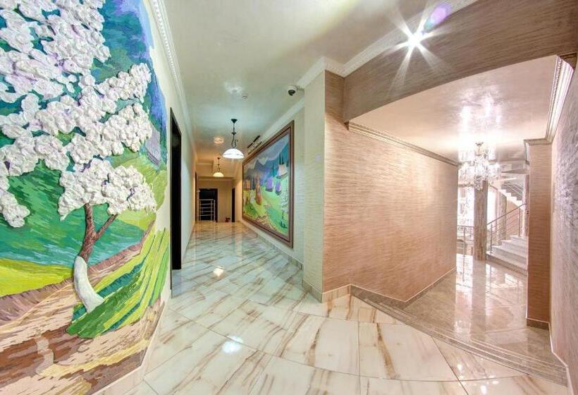 Hotel Mountain Krystal