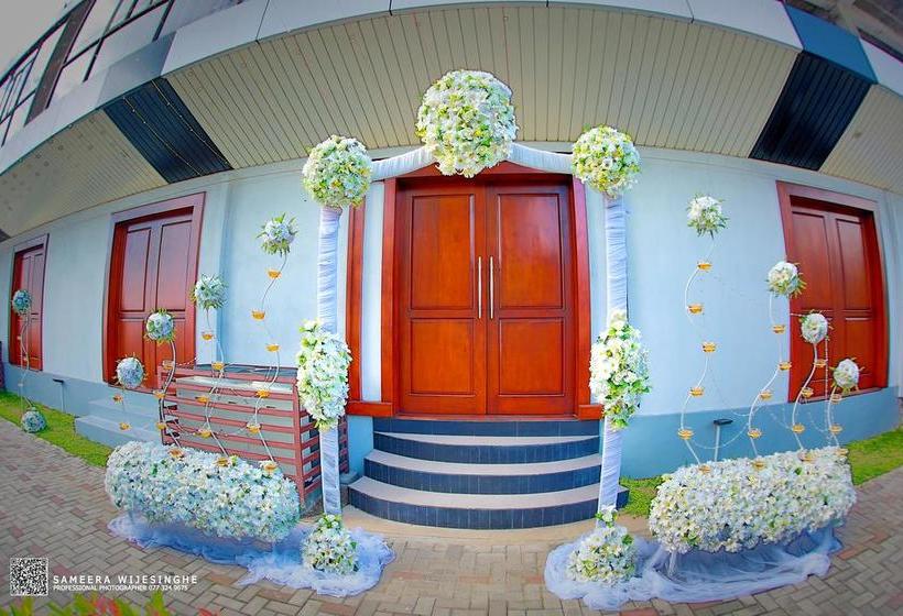 Hotel OYO 125 Remaco