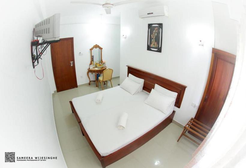 Hotel OYO 125 Remaco