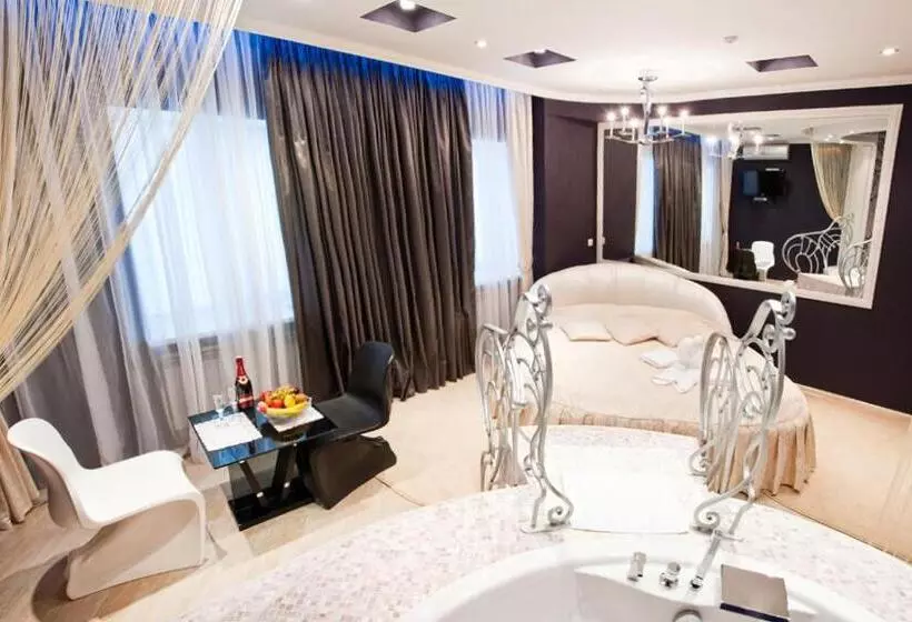 Hotel Style