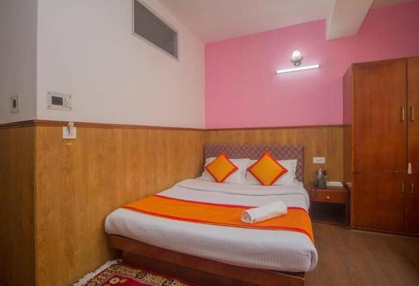 בית מלון כפרי Yatung