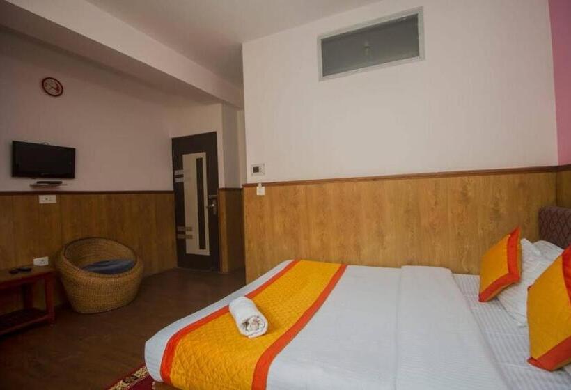 בית מלון כפרי Yatung